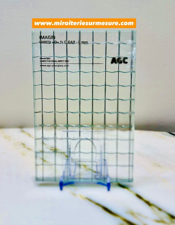 Verre armé petite maille